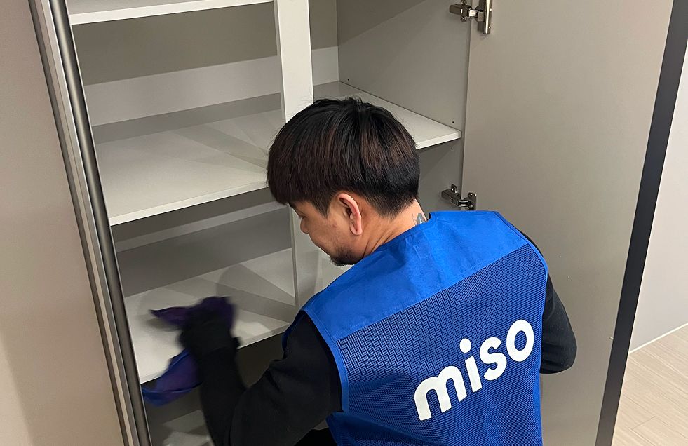 Rectangle 161123841.jpg