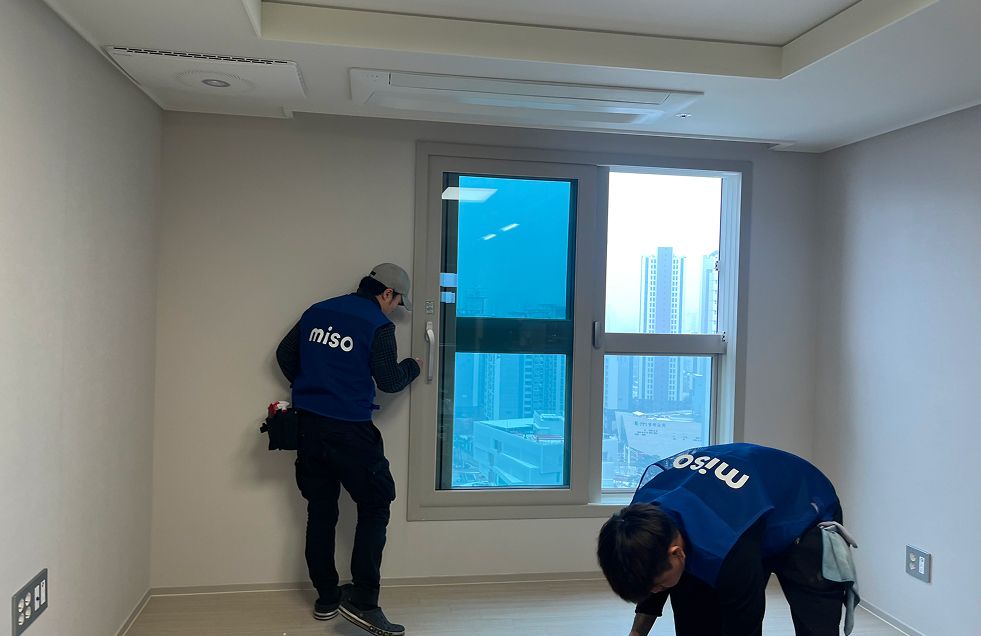 Rectangle 161123847.jpg