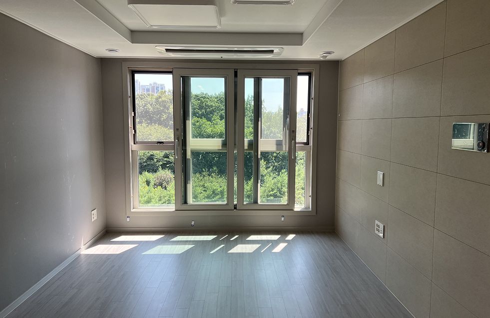 Rectangle 161123942.jpg